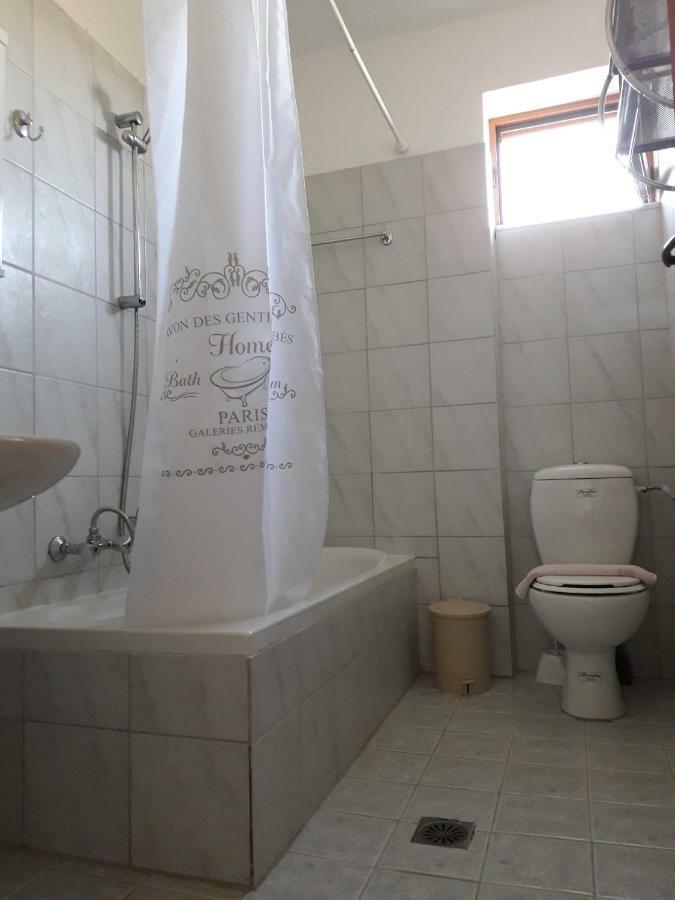 Knossos Apartments 칼라마키 외부 사진